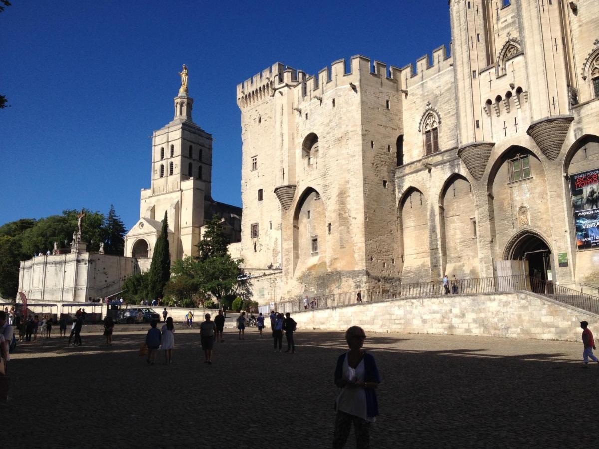 En Avignon 30133 Les Angles Apartment Les Angles  Luaran gambar